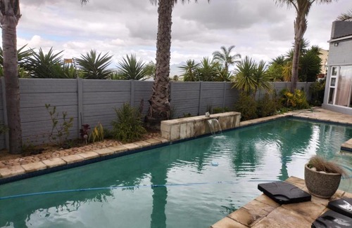 Kraaifontein Apartment | Brits Apartment rental