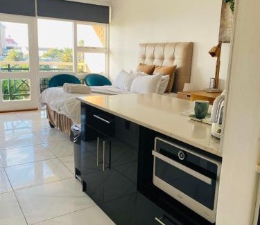 Summerstrand Apartment | Brookes Hill Private Suite