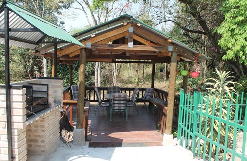 Hazyview House | Bush Lilly Cottage