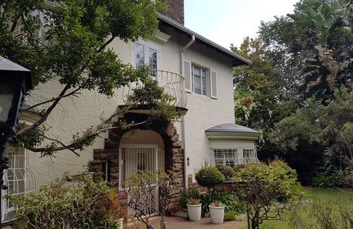 Pretoria House | Ca Ira Wellness Retreat Guesthouse