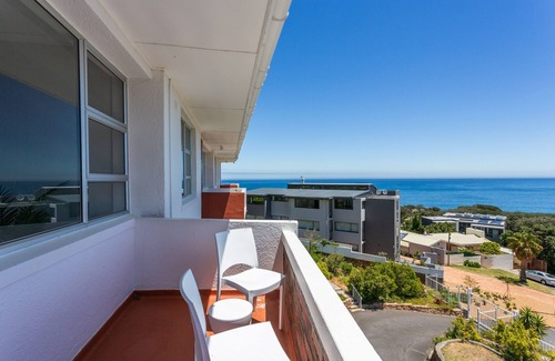 Camps Bay Apartment | Camps Bay Holiday Apartments Unit 14
