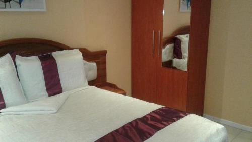 Eikenbosch House | Canterbury Self-catering