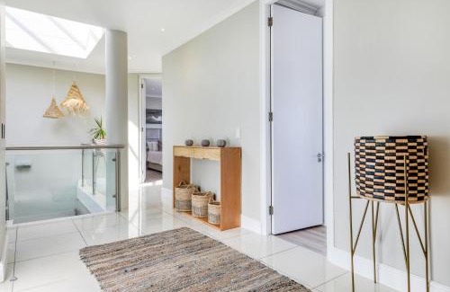 Camps Bay Villa | Cape Nights Villa