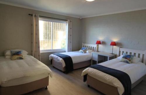 Fish Hoek House | Cape-x-ta-Sea
