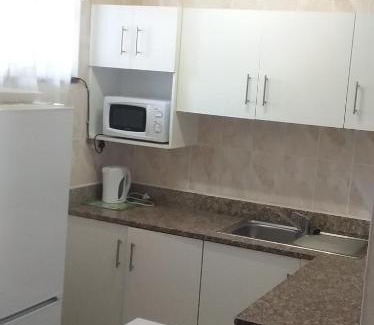 Kingsborough Apartment | Capri Two