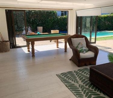 Constantia House | Casa Alara warm and welcoming