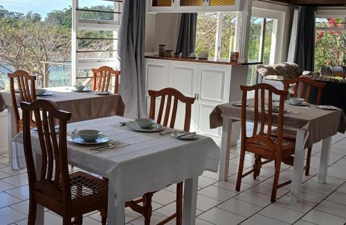 Gonubie Bed & Breakfast | Castillo Rio