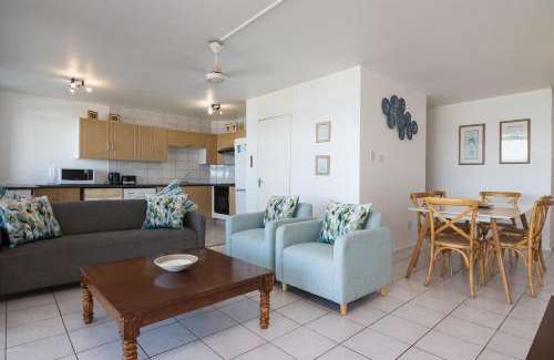 Shaka's Rock Apartment | Chakas Cove 24