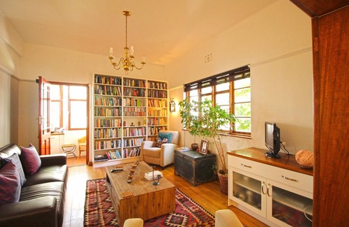 Sea Point Apartment | Charming Sea Point Apartment with Cozy Balcony