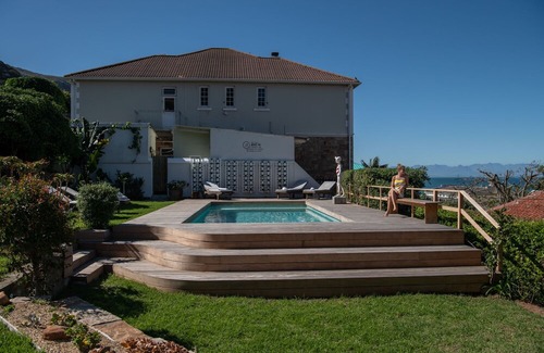 Kalk Bay House | Chartfield Guesthouse