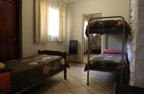 Emgwenya Hostel | Climber's Lodge