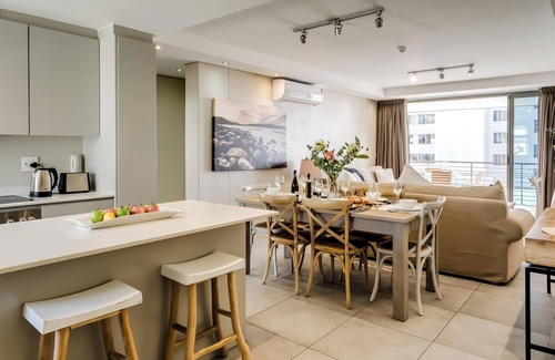 Sea Point Apartment | Comfort Meets the Coast at Fairmont 201