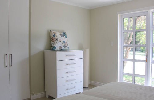 Alphen Apartment | Comfortable 2-Bedroom-Apartment in Upper Constantia