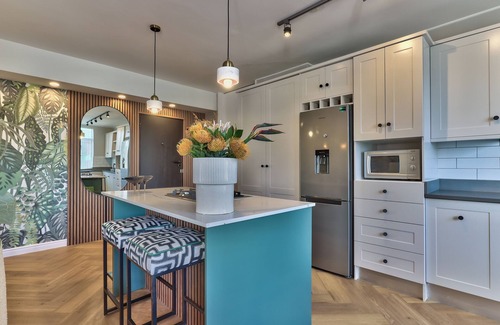 Cape Town City Centre Apartment | Contemporary 1 Bedroom Apartment in Gardens, with parking & WiFi