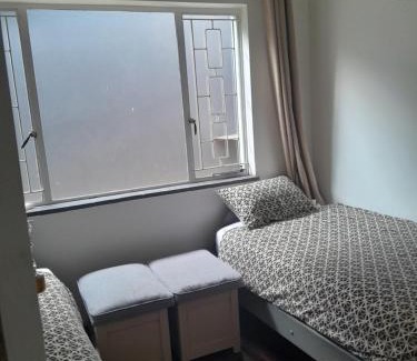 Queensburgh Bed & Breakfast | Cosmic Retreat Studio Cottage