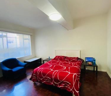Humewood Apartment | Cosy Apartment