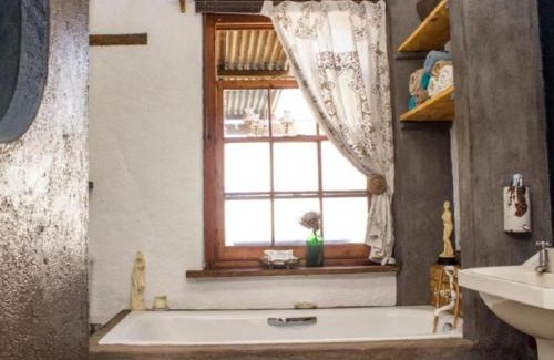 Nieu-Bethesda Apartment | Cottage at Die Waenhuis