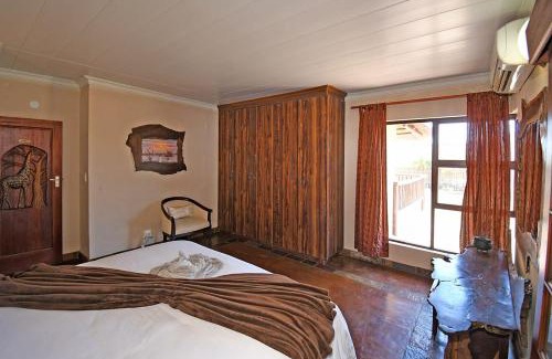 Leeupoort Cabin | Damani Lodge at Zebula Golf Estate and Spa