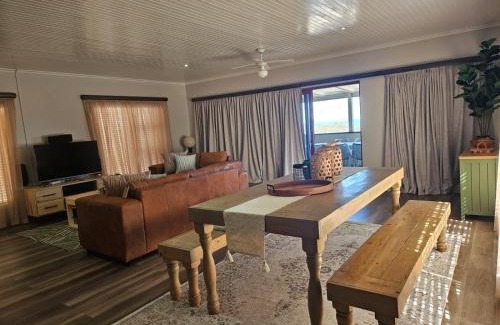 Mossel Bay House | Dan-à-La-Mer