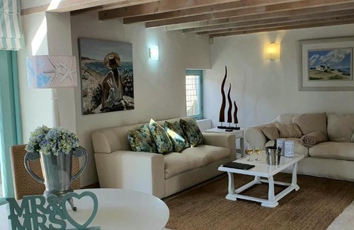 Paternoster Apartment | Dolphin's Rest