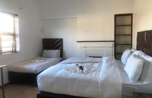 Eikenbosch Hostel | Duminy lodge