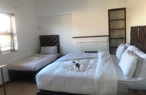 Eikenbosch Hostel | Duminy lodge