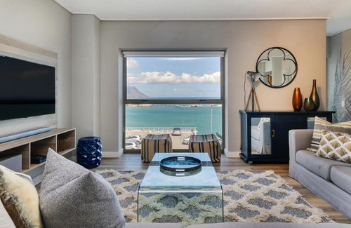 Clifton Apartment | Dunmore Breeze