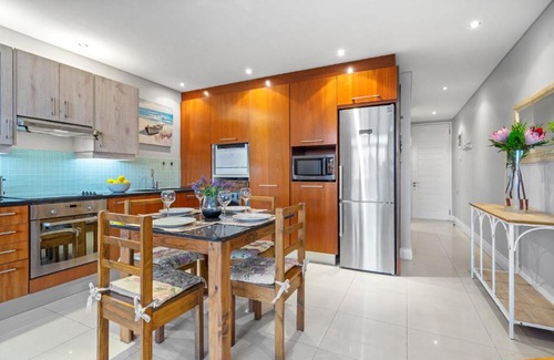 Big Bay Apartment | Eden On The Bay 104 by Host Agents