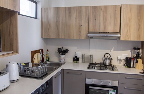Greater Johannesburg Metropolitan Area Apartment | Eden Suites is 11 minutes away from Monte Casino and 8 minutes to Altitude beach