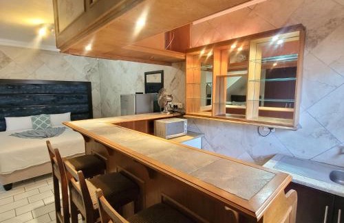 Gonubie House | Effortless Gonubie River Escape - Rainbird BnB