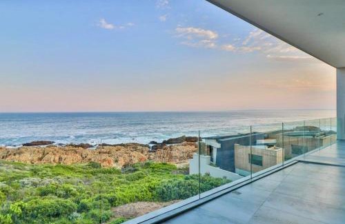 Pinnacle Point House | Escape to Paradise