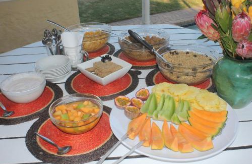 Durban North Bed & Breakfast | Glenashley Beach Accommodation - B&B and Backpackers