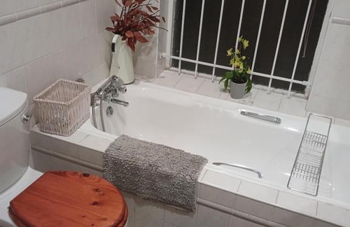 Rondebosch House | Greenbank Cottage