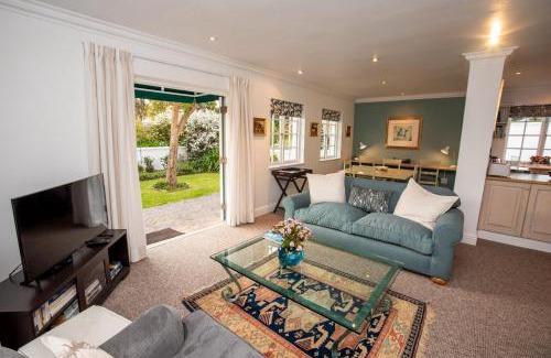 Keurboomstrand House | Greenhill Farm Cape Dutch Cottage Plettenberg Bay - 1 Bedroom Private Cottage