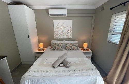 Ballito Apartment | Guest house on Gillian Unit 5