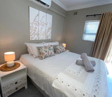 Ballito Apartment | Guest house on Gillian Unit 5