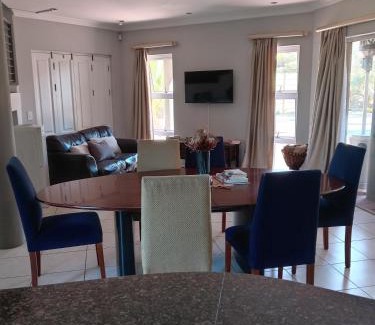 West Beach House | Harbour Close Home