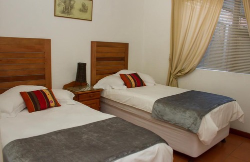 Trawal House | Helderzicht Self-Catering