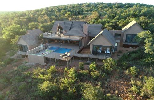 Bela-Bela Cabin | Hillside lodge