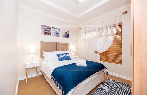 Bloubergstrand Apartment | Holiday Beachfront Apartment, B11 Seaside Village, Big Bay- 3 bedroom