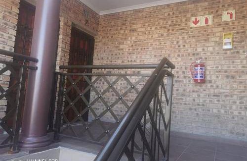 Greater Johannesburg Metropolitan Area House | House ∙ 1 bedroom ∙ 2 guests