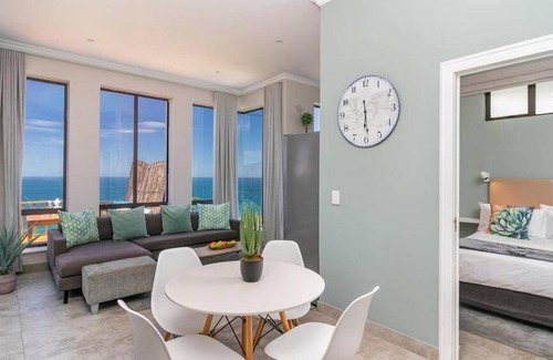 Knysna House | House ∙ 2 bedrooms ∙ 4 guests