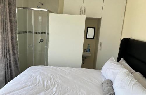 Alberton House | House 210 holiday rentals