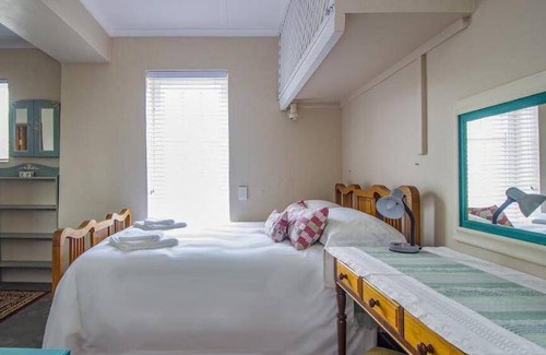 Gansbaai House | House ∙ 3 bedrooms ∙ 8 guests