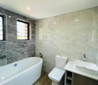 Nelspruit House | House ∙ 3 bedrooms ∙ 5 guests