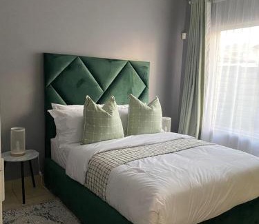Beacon Bay Apartment | House 38