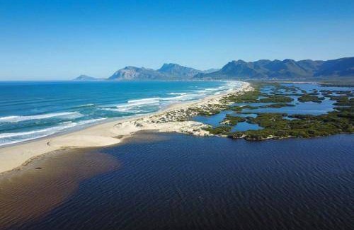 Fisherhaven House | House ∙ 5 bedrooms ∙ 10 guests