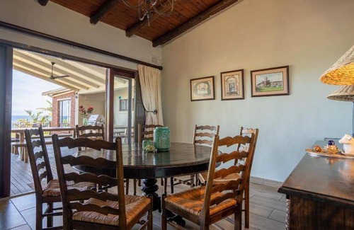 Selection Beach House | House ∙ 5 bedrooms ∙ 8 guests