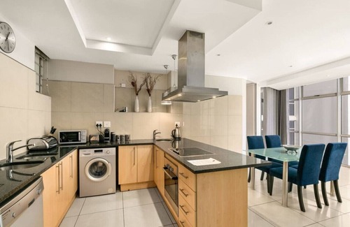 Sandown Apartment | Hydro Apartments in Sandton - 2 bedroom