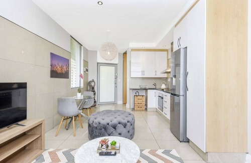 Sandown Apartment | Hydro Park Sandton Apartments